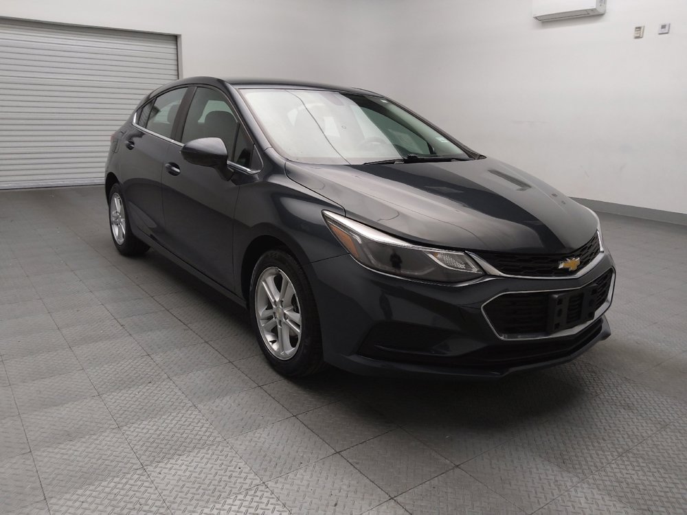 Used 2018 Chevrolet Cruze LT image 13