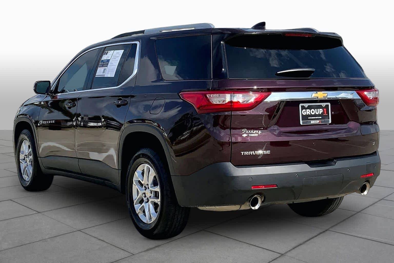 Used 2018 Chevrolet Traverse LT FWD image 12