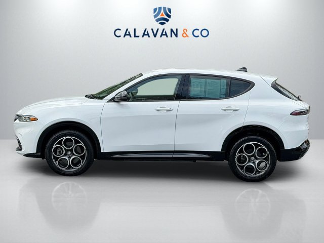 Used 2025 Alfa Romeo Tonale AWD/4WD image 6
