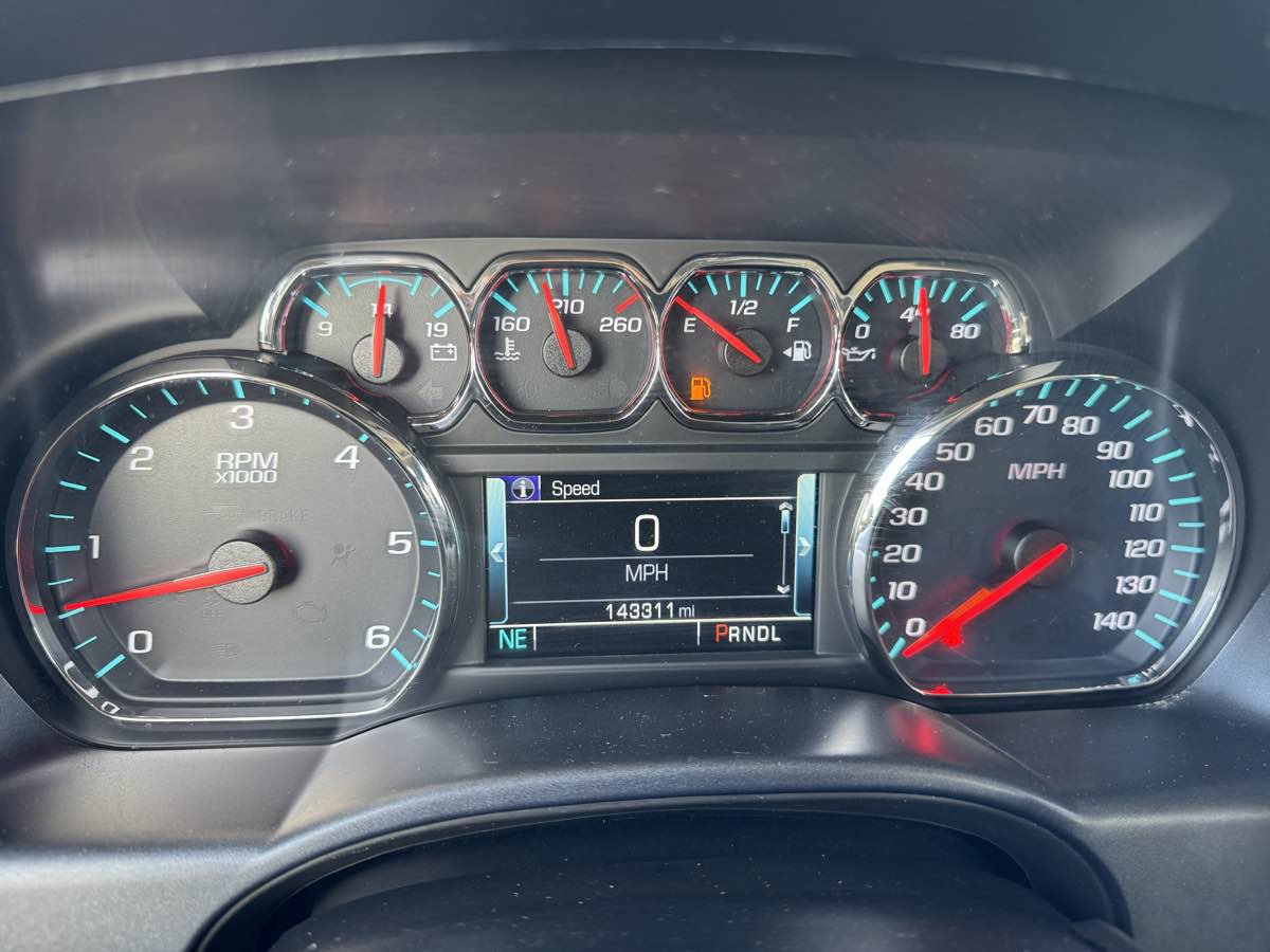 Used 2018 Chevrolet Silverado 1500 LTZ w/ Sport Package AWD/4WD image 25