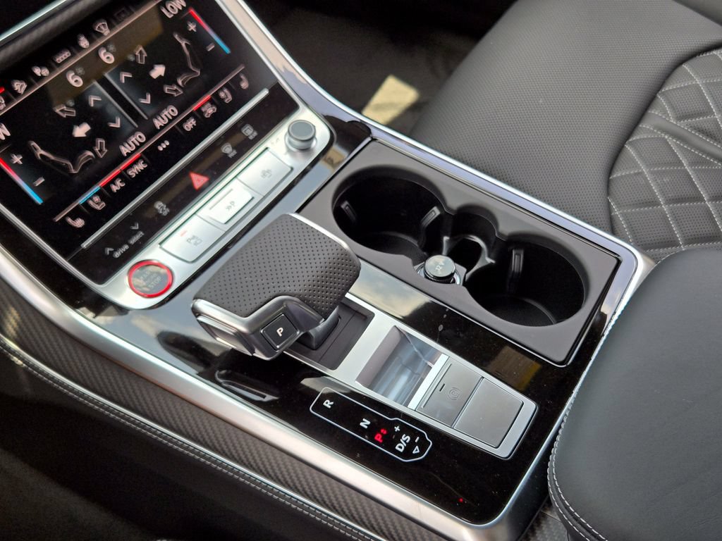 New 2026 Audi SQ8 Prestige AWD/4WD image 25