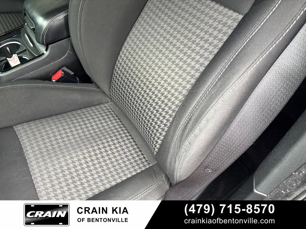 Used 2019 Dodge Charger GT w/ Navigation & Travel Group RWD image 13