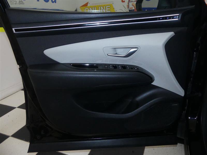 Used 2024 Hyundai Tucson Limited image 26