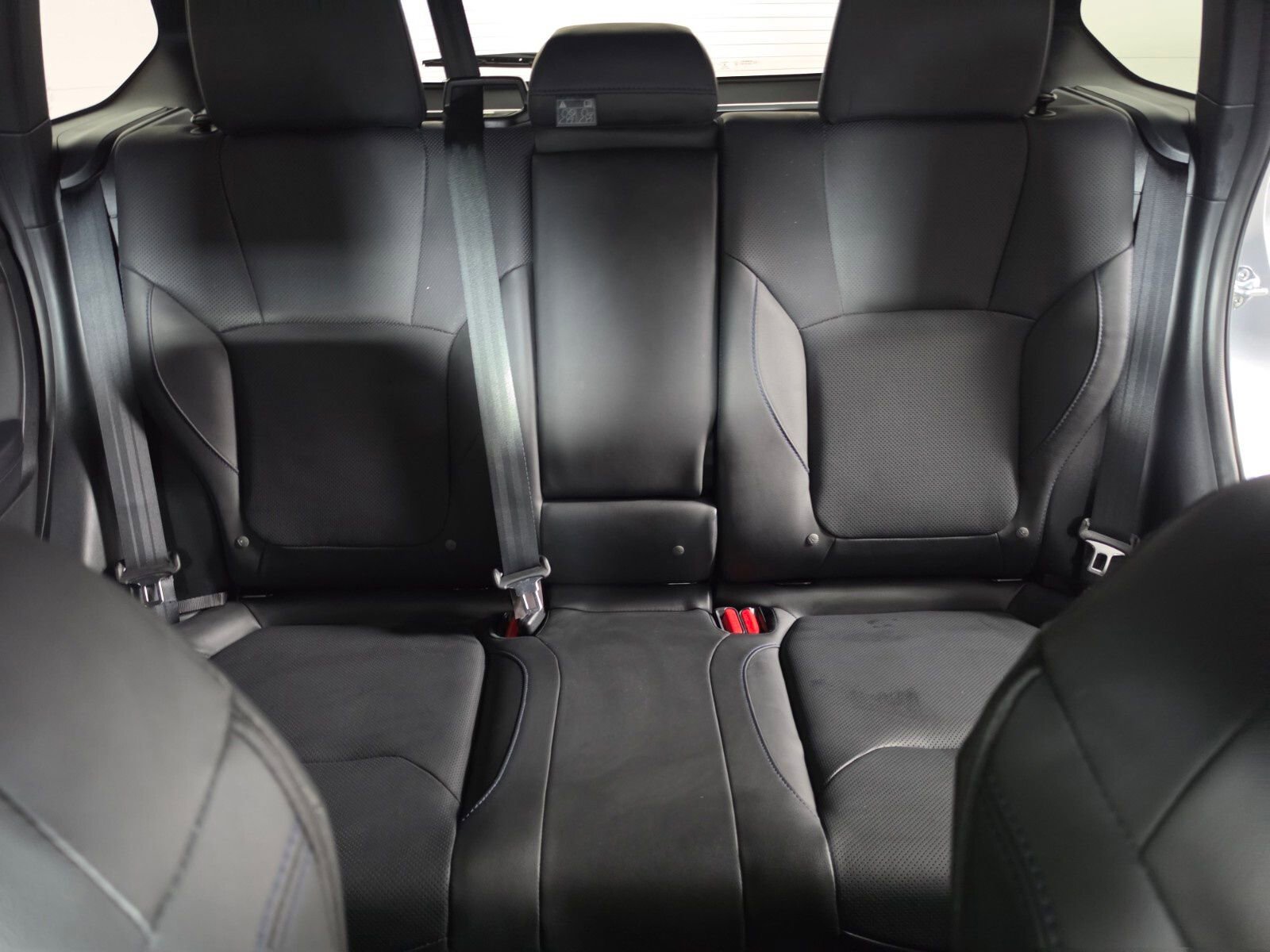 Used 2025 Subaru Forester Limited AWD/4WD image 16