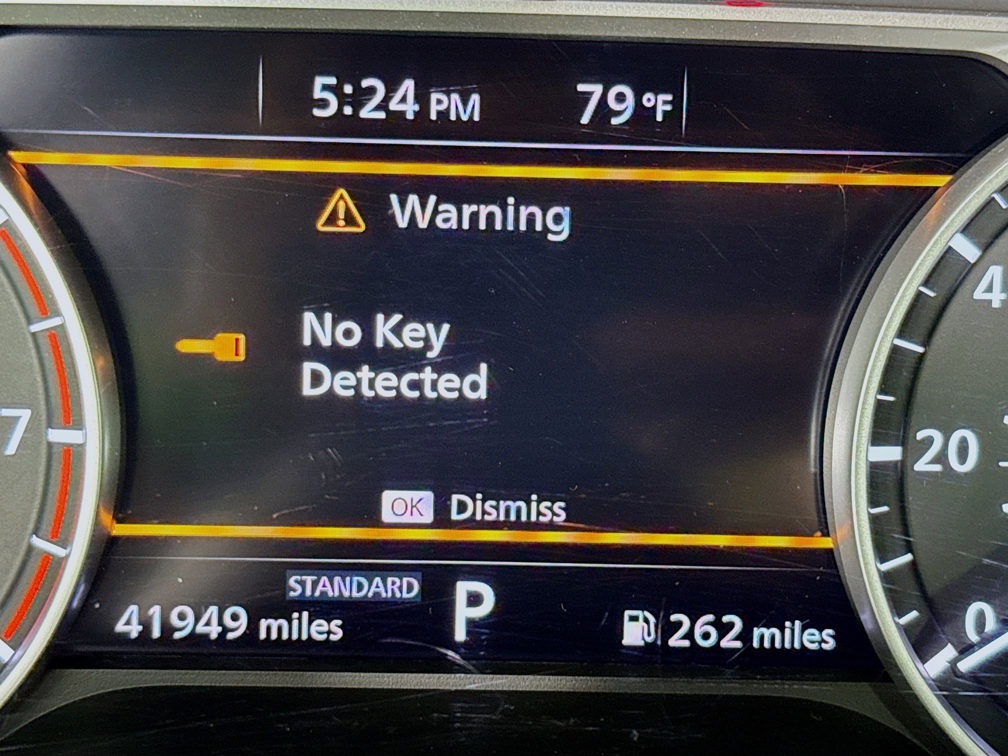 Used 2023 Nissan Rogue S FWD image 15