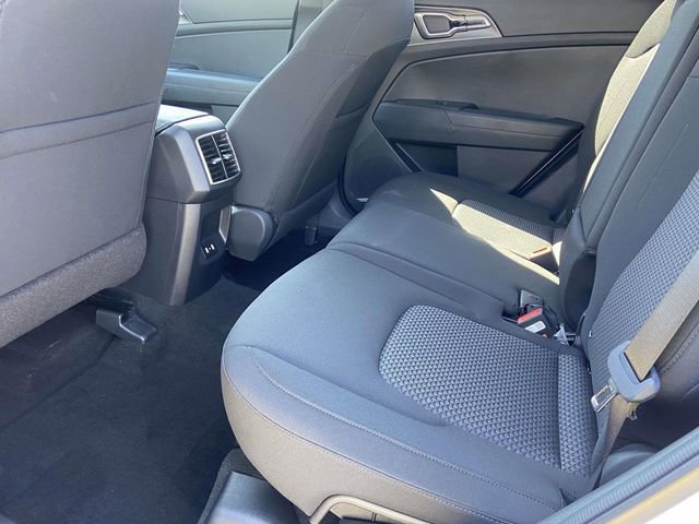 New 2026 Kia Sportage LX FWD image 8