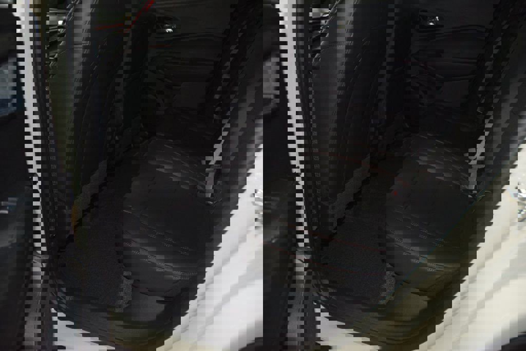 New 2026 Chevrolet Trax RS w/ Sunroof Package image 40