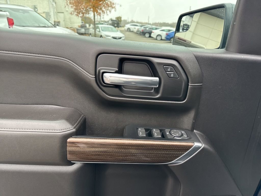 Used 2022 Chevrolet Silverado 1500 RST w/ Z71 Off-Road Package image 11