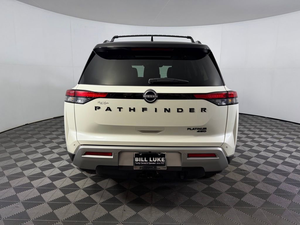 Used 2024 Nissan Pathfinder Platinum w/ Black Appearance Package image 7