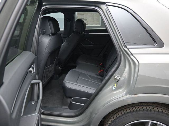 New 2025 Audi Q3 2.0T Premium image 11