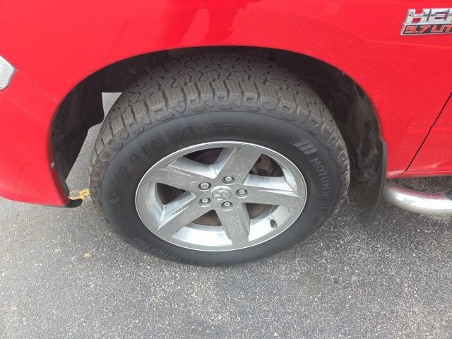 Used 2018 RAM 1500 Express w/ Express Value Package AWD/4WD image 34