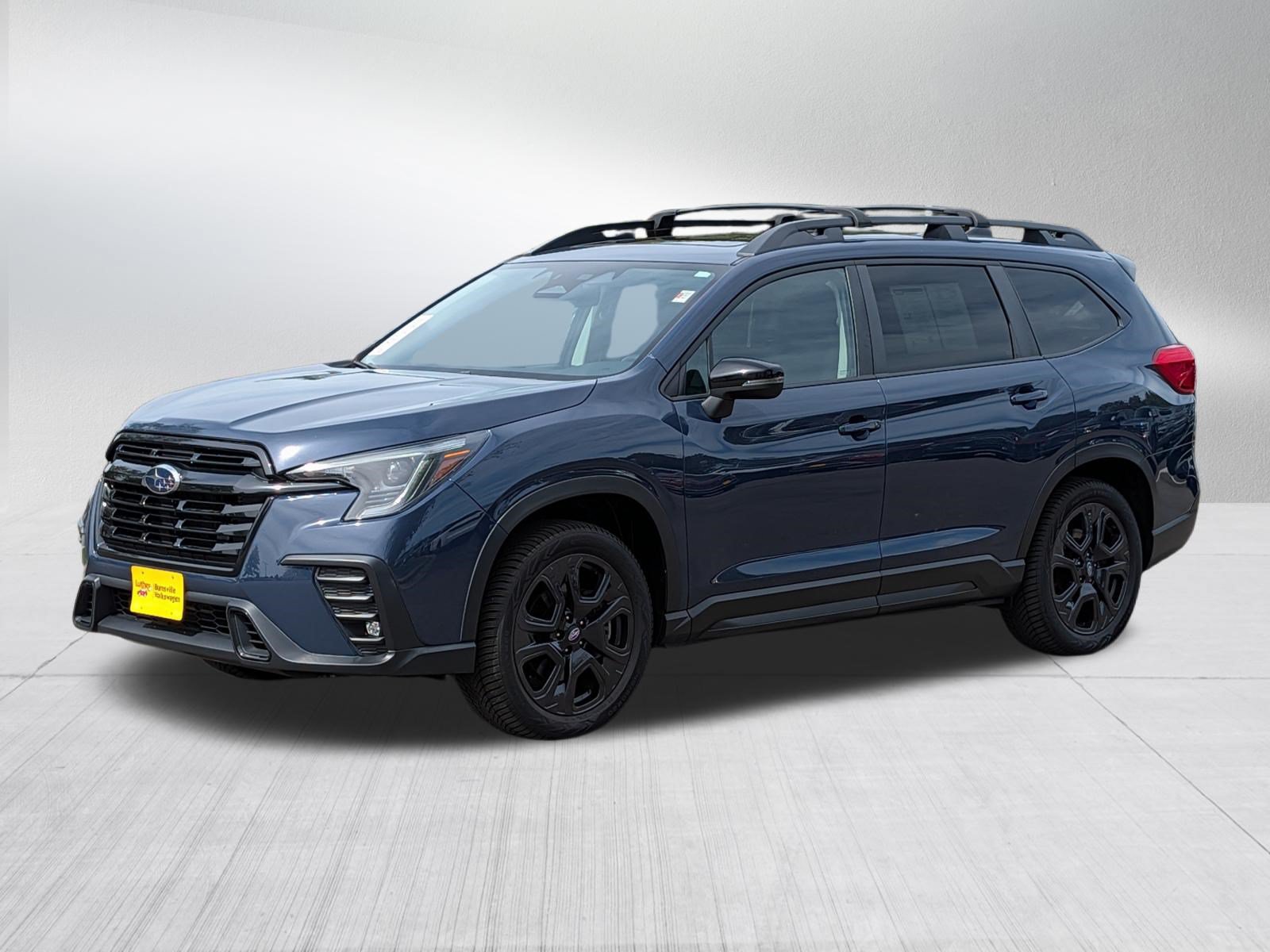 Used 2023 Subaru Ascent Onyx Edition AWD/4WD image 3