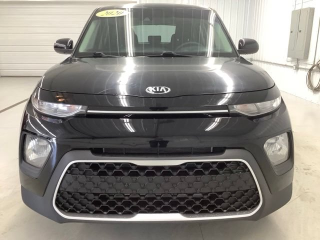 Used 2020 Kia Soul S FWD image 2