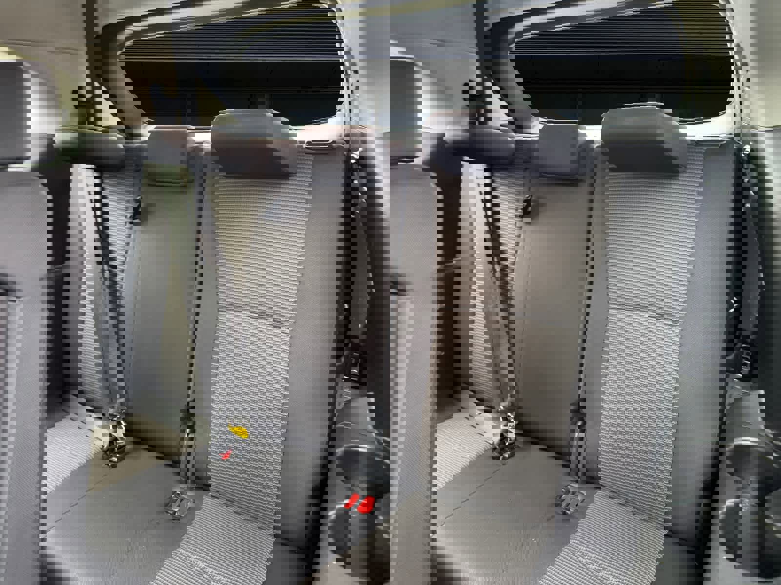 Used 2025 Toyota Highlander LE image 15