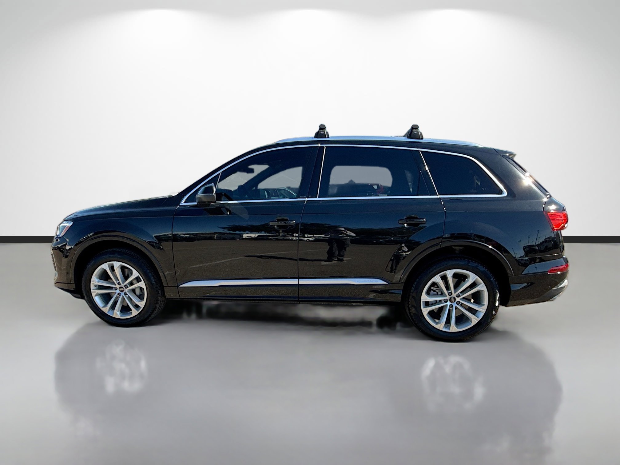 Used 2025 Audi Q7 2.0T Premium image 6