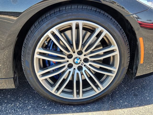 Used 2018 BMW M550i xDrive AWD/4WD image 7