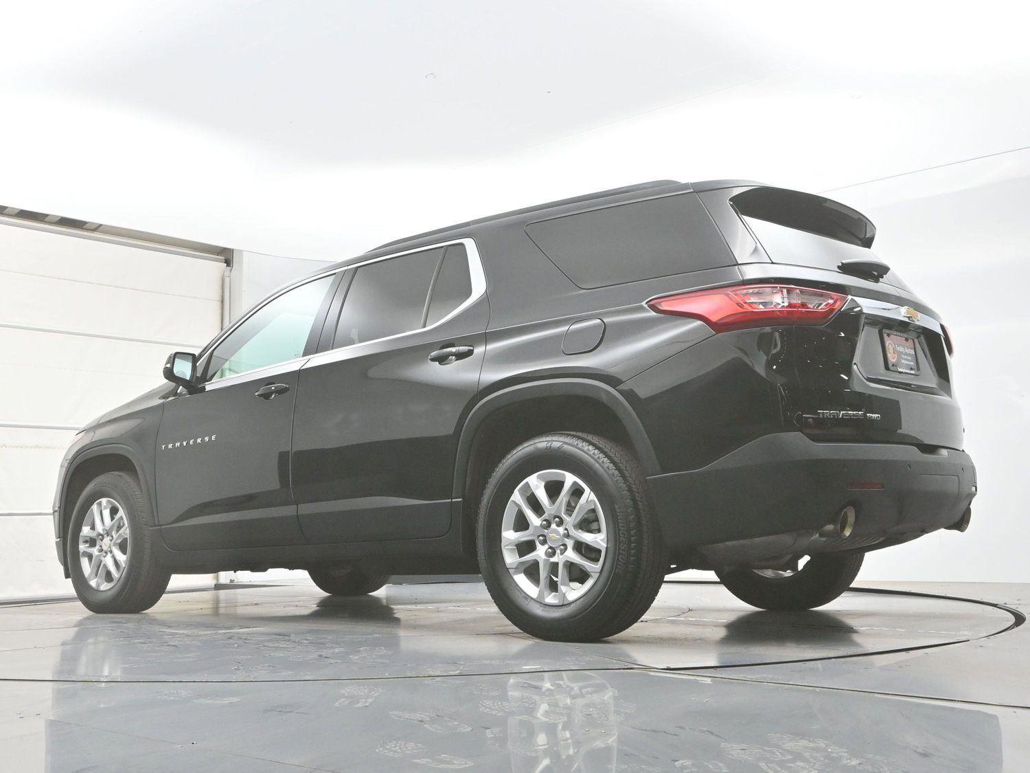 Used 2021 Chevrolet Traverse LT AWD/4WD image 33
