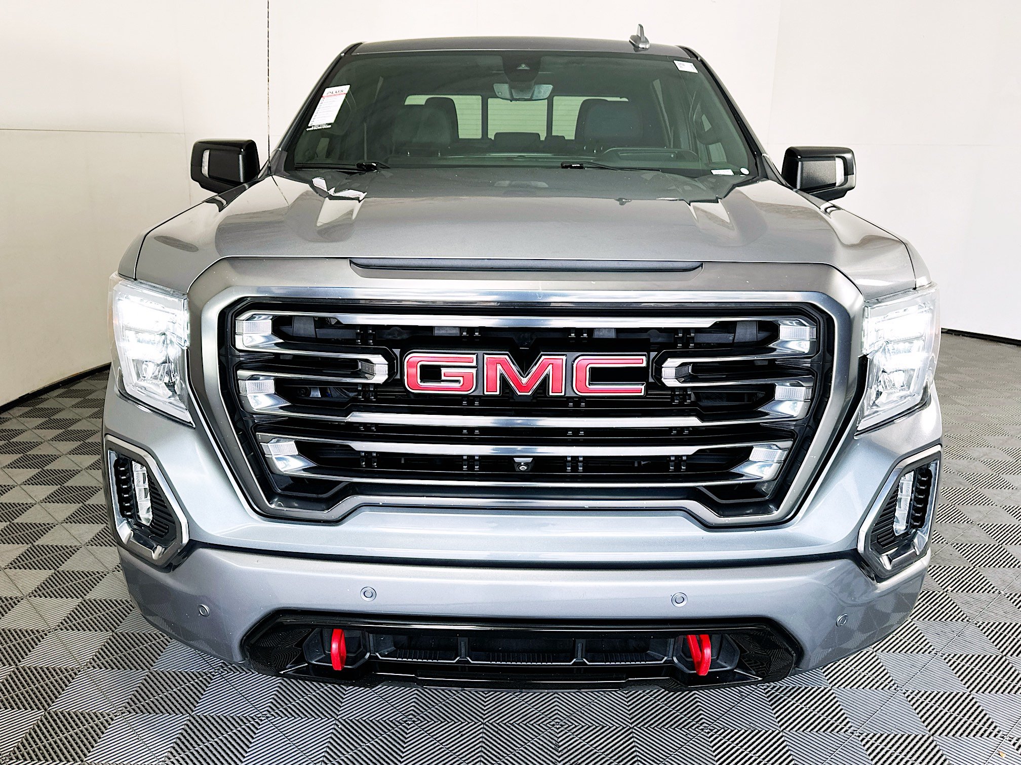 Used 2021 GMC Sierra 1500 AT4 w/ AT4 Premium Package AWD/4WD image 8