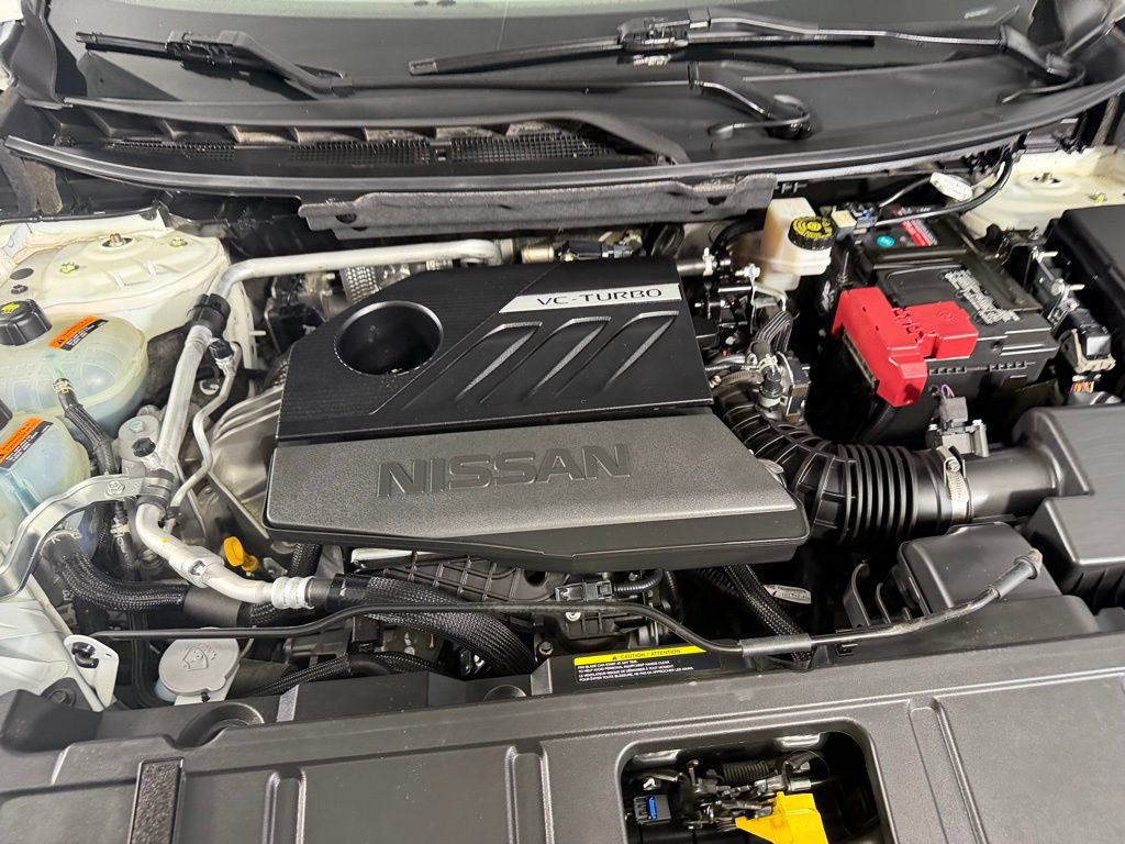 Used 2023 Nissan Rogue SV FWD image 32
