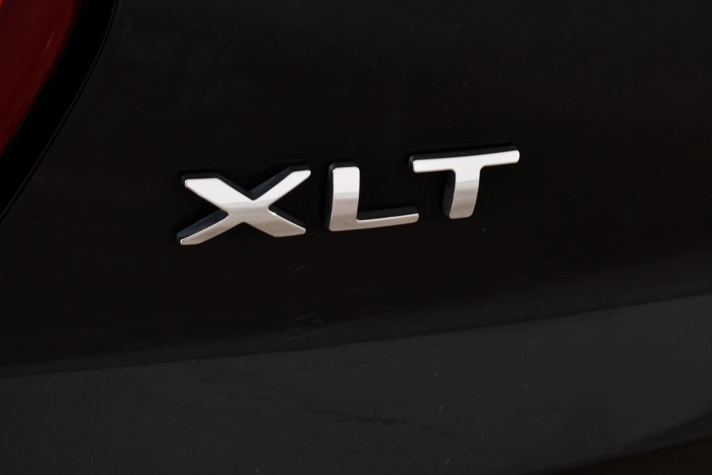 Used 2017 Ford Explorer XLT AWD/4WD image 23