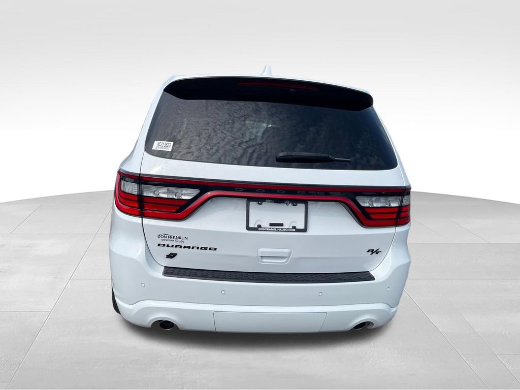 Used 2022 Dodge Durango R/T w/ Blacktop Package AWD/4WD image 4