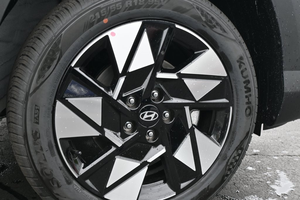 Certified 2025 Hyundai Kona SEL image 10