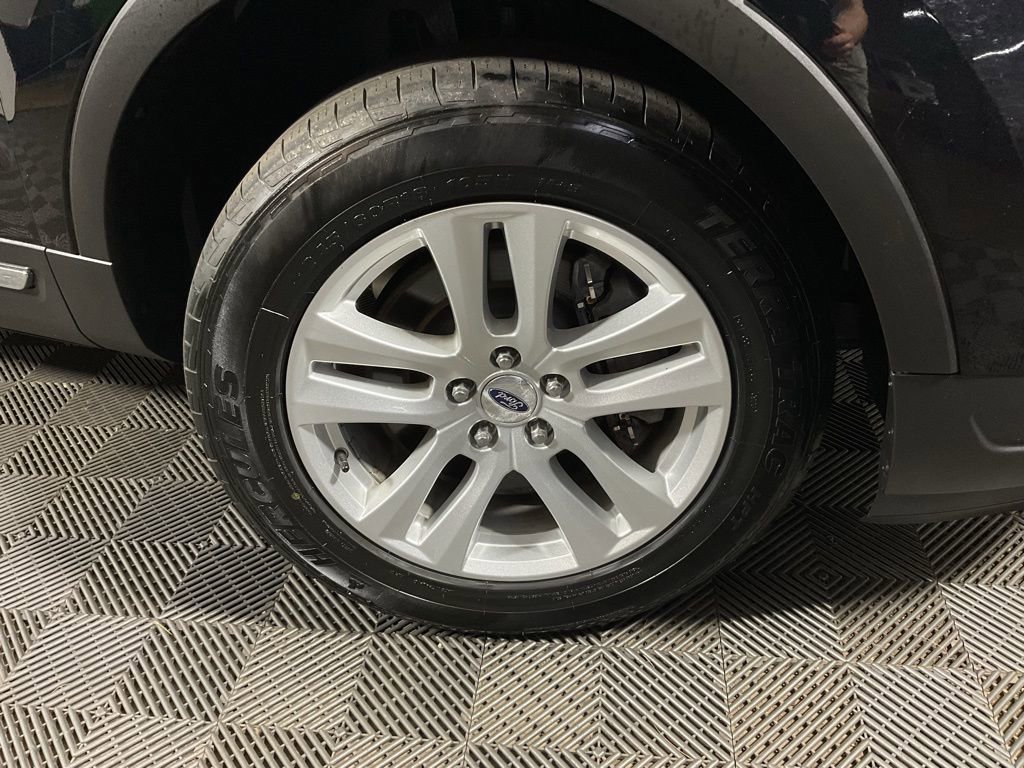 Used 2018 Ford Explorer XLT AWD/4WD image 39