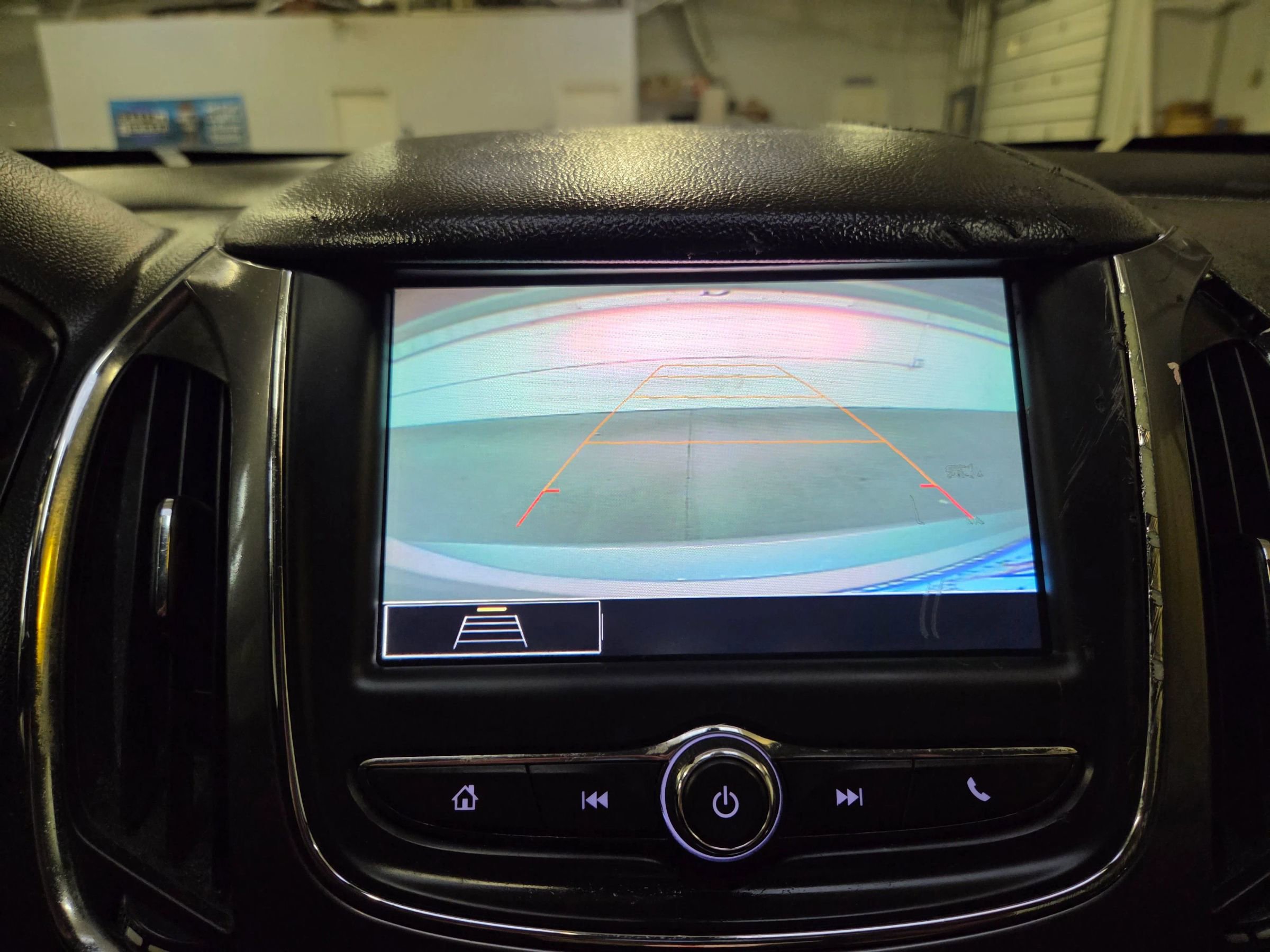 Used 2019 Chevrolet Cruze LT w/ Convenience Package FWD image 29