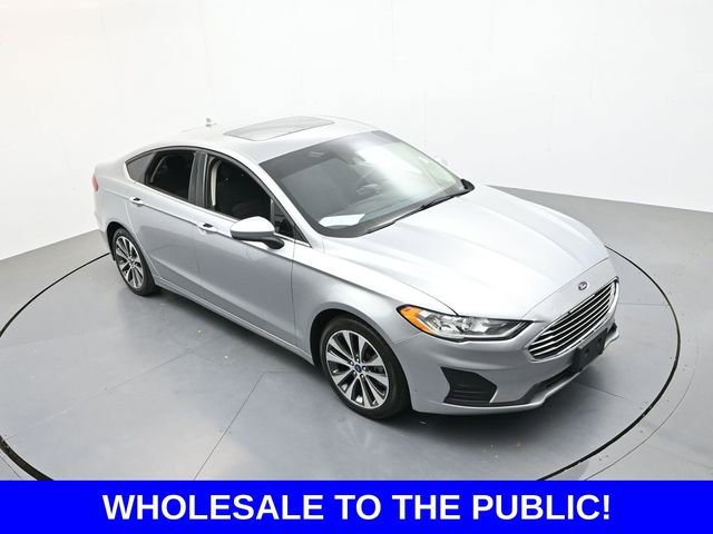 Used 2020 Ford Fusion SE image 18