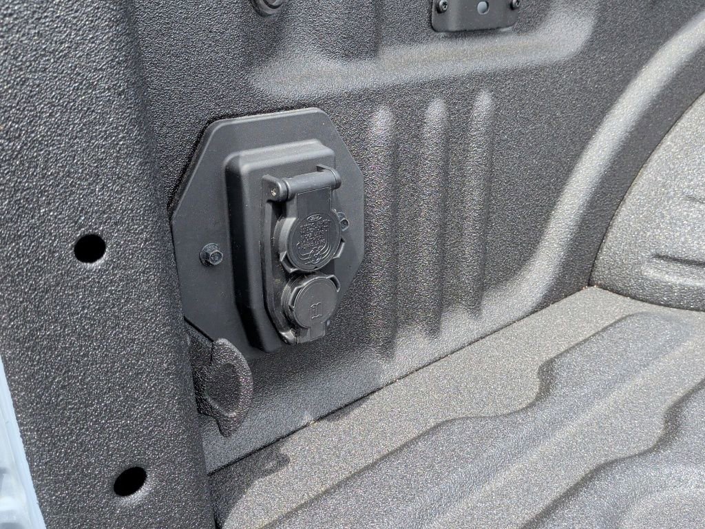 New 2026 Ford F250 Lariat w/ Black Appearance Package image 46