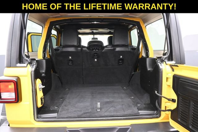 Used 2018 Jeep Wrangler Unlimited Rubicon w/ Cold Weather Group AWD/4WD image 43