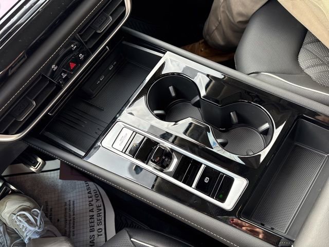 New 2026 Volkswagen Atlas SEL Premium R-Line image 15