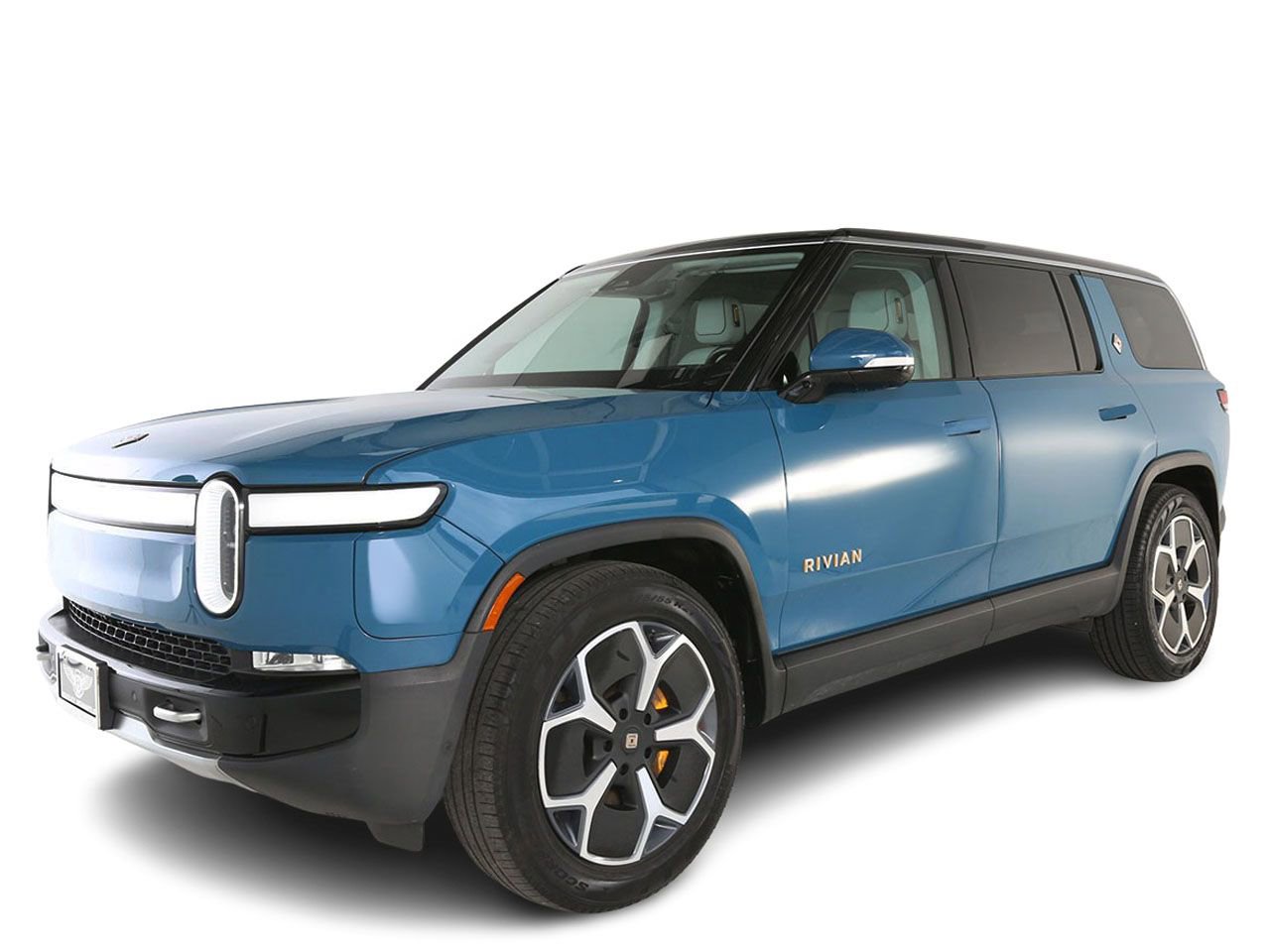 Used 2024 Rivian R1S Adventure AWD/4WD image 3