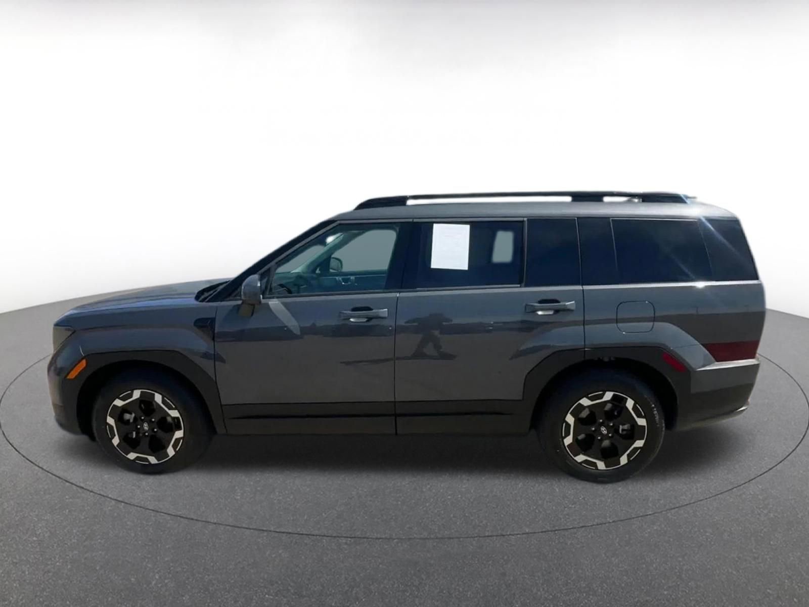 Used 2025 Hyundai Santa Fe SEL image 9