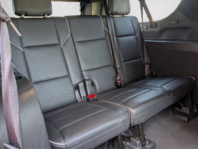 Used 2021 Cadillac Escalade ESV Premium Luxury image 22