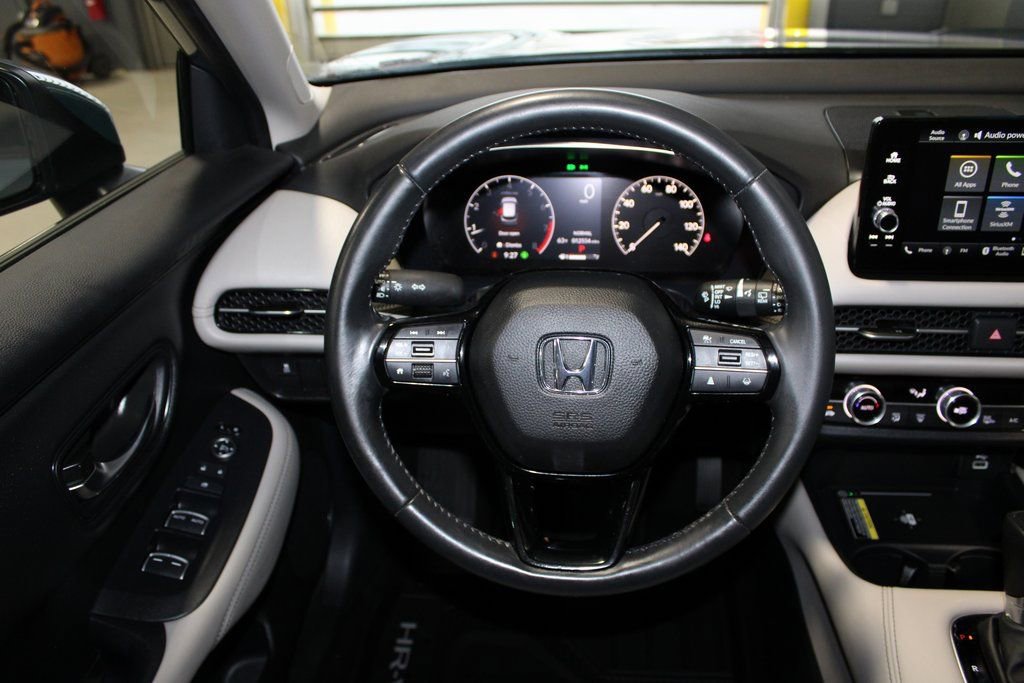 Used 2025 Honda HR-V EX-L image 18