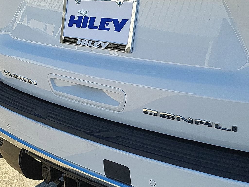 Certified 2023 GMC Yukon XL Denali image 31