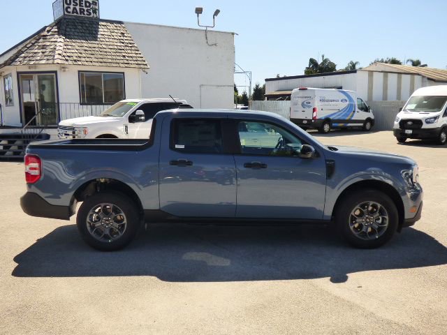 New 2026 Ford Maverick XLT w/ XLT Luxury Package FWD image 2