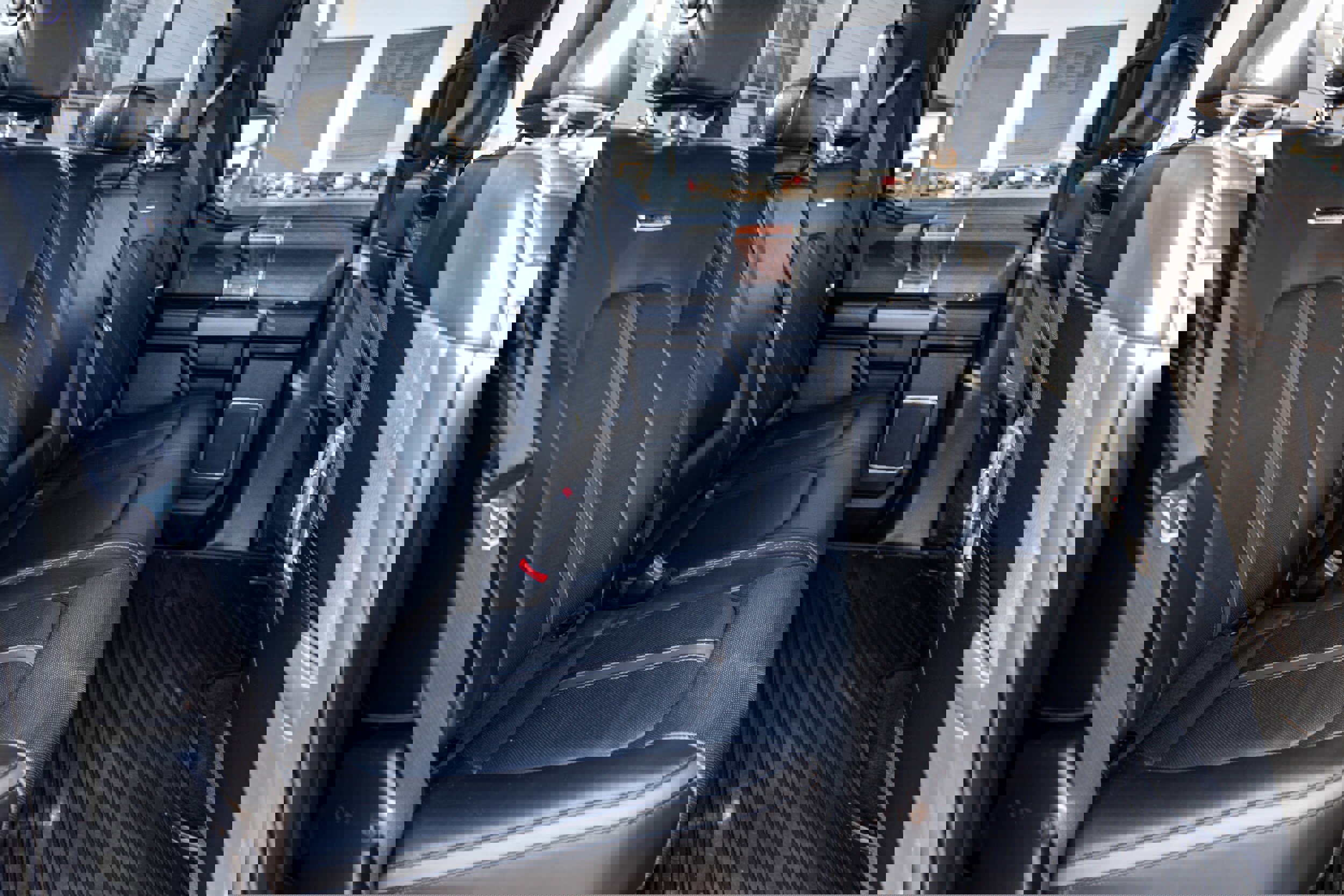 Certified 2017 Ford F350 Platinum w/ Platinum Ultimate Package image 11