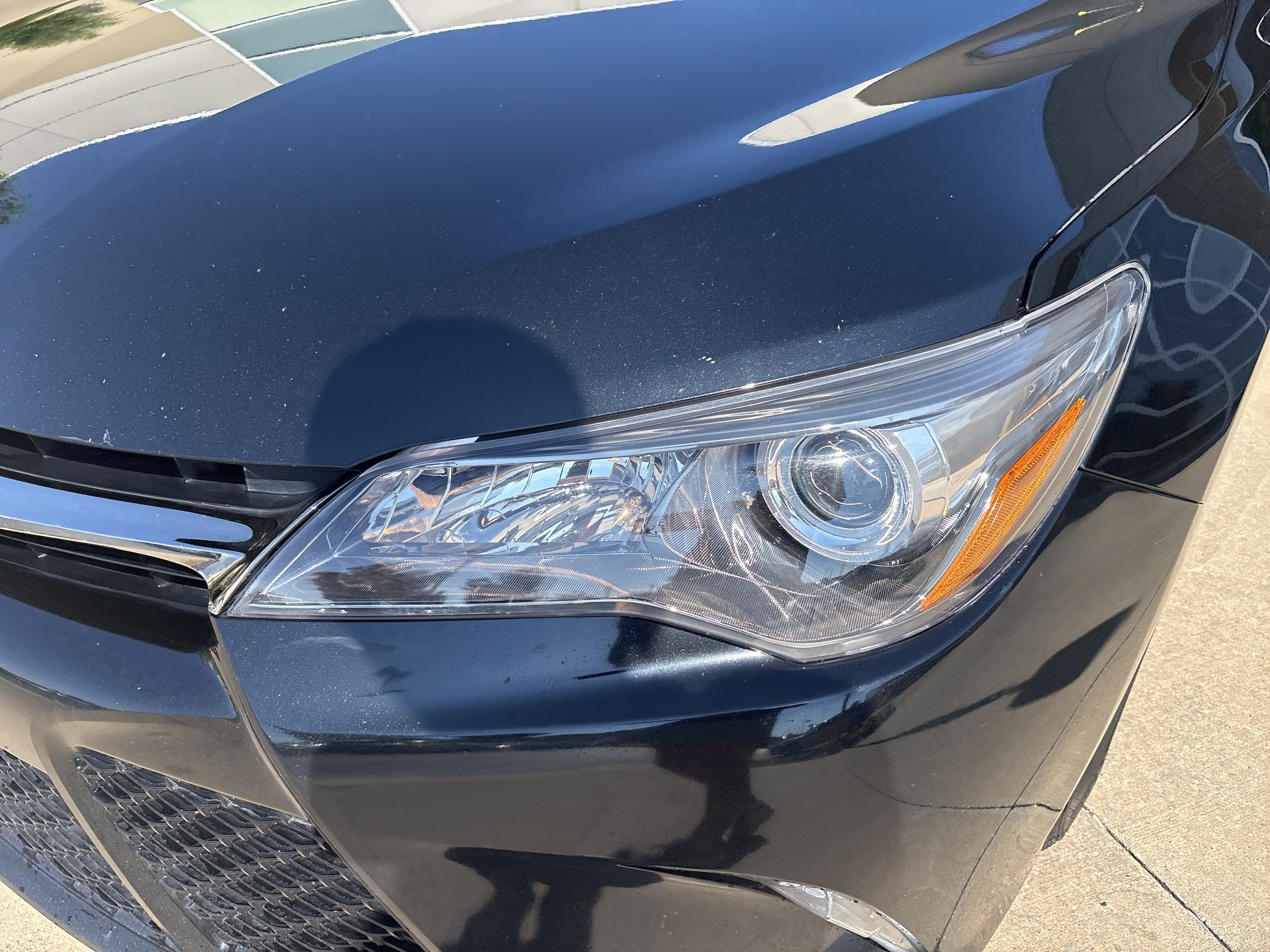 Used 2016 Toyota Camry SE FWD image 6