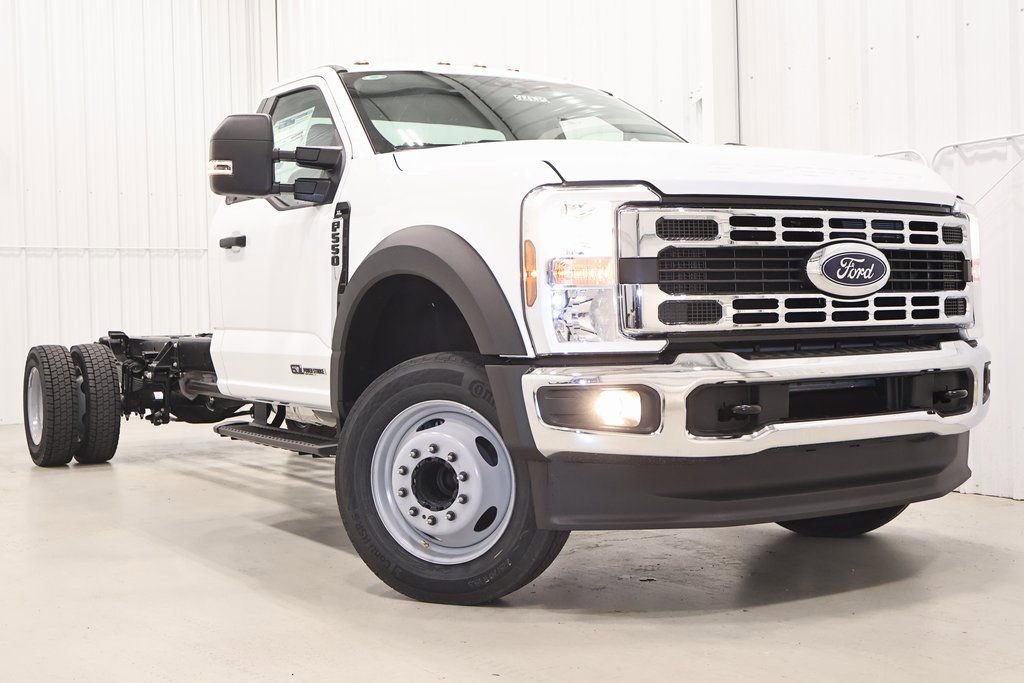 New 2026 Ford F550 2WD Regular Cab Super Duty image 24