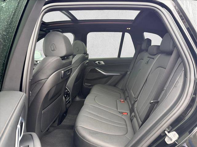 Used 2021 BMW X5 xDrive40i w/ Convenience Package image 26