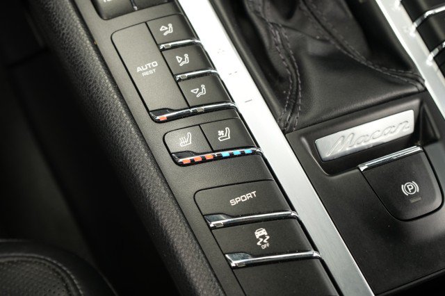 Used 2018 Porsche Macan S AWD/4WD image 43