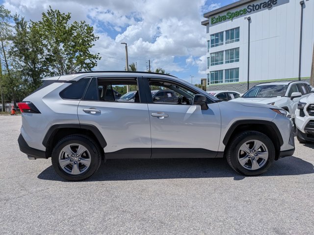 Used 2024 Toyota RAV4 LE image 4
