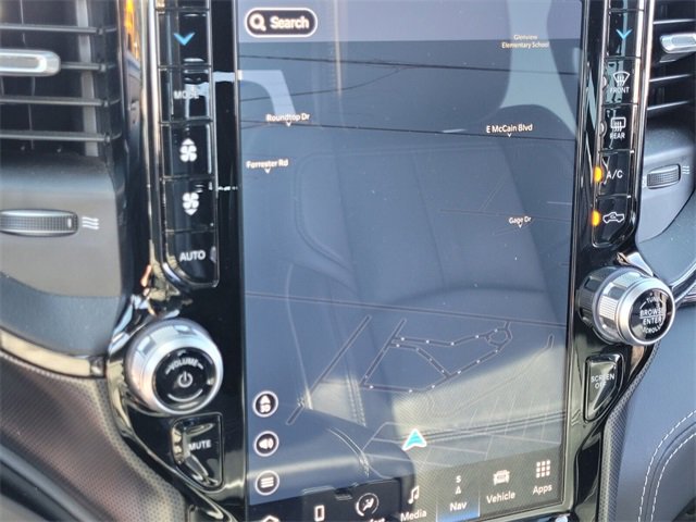 Used 2024 RAM 2500 Limited image 20