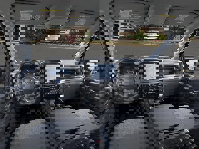 New 2025 Ford F150 Lightning XLT image 34