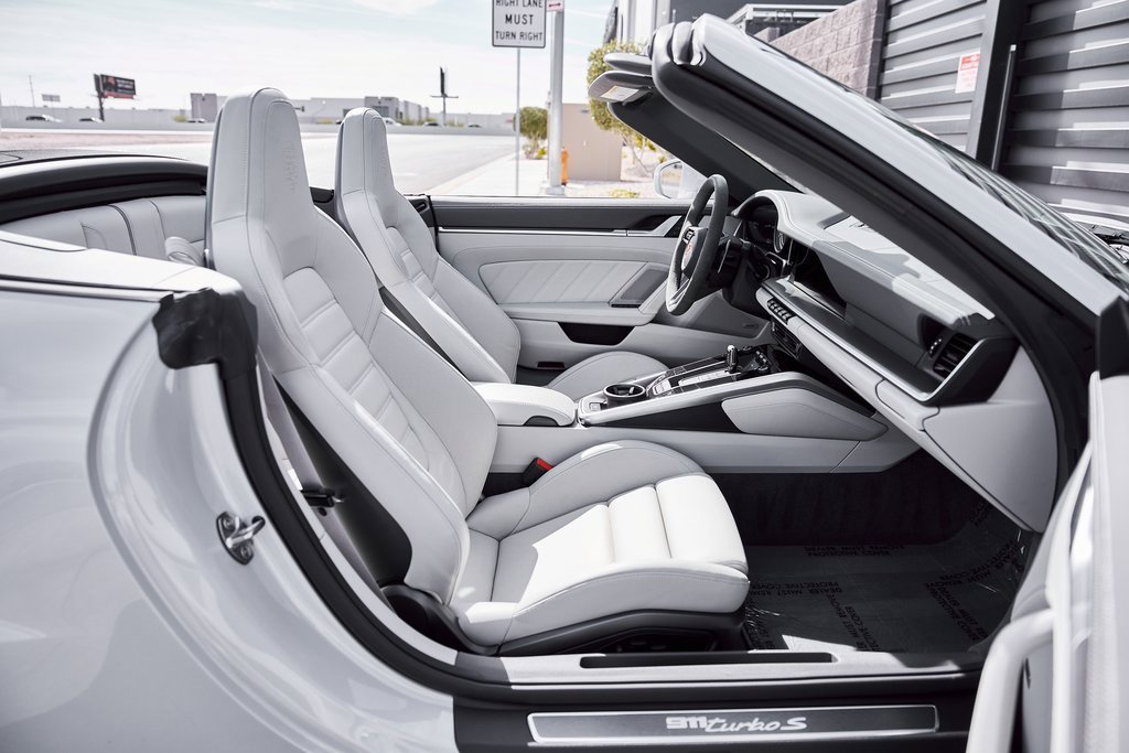 Used 2025 Porsche 911 Turbo S image 26