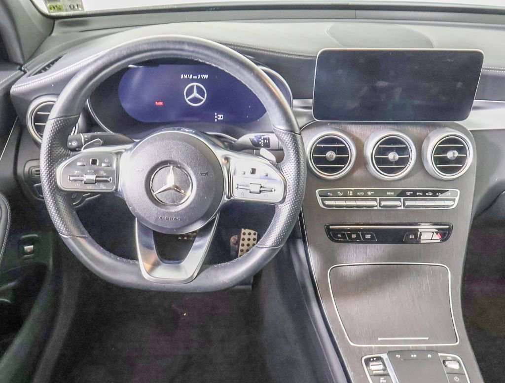 Used 2023 Mercedes-Benz GLC 300 4MATIC Coupe image 8
