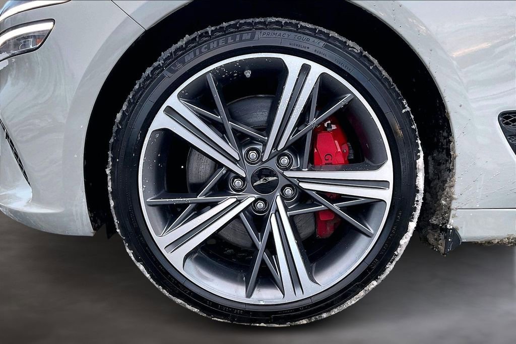 Used 2025 Genesis G70 2.5T w/ Sport Prestige Package image 33