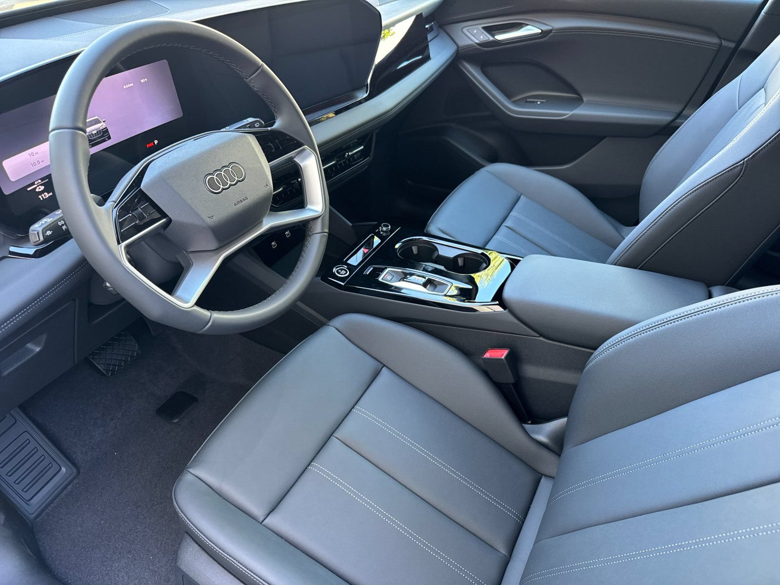 New 2027 Audi Q6 e-tron Premium AWD/4WD image 10